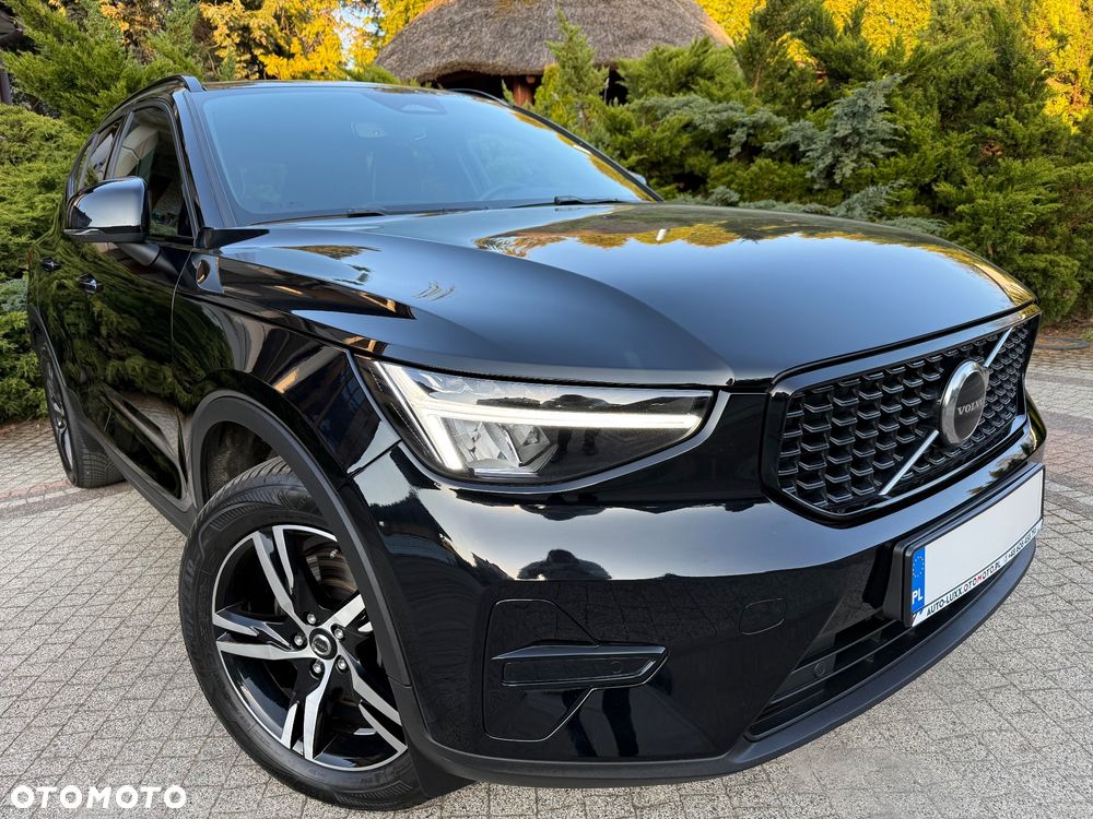 Volvo XC 40 B4 B DKG Plus Black Edition - 25