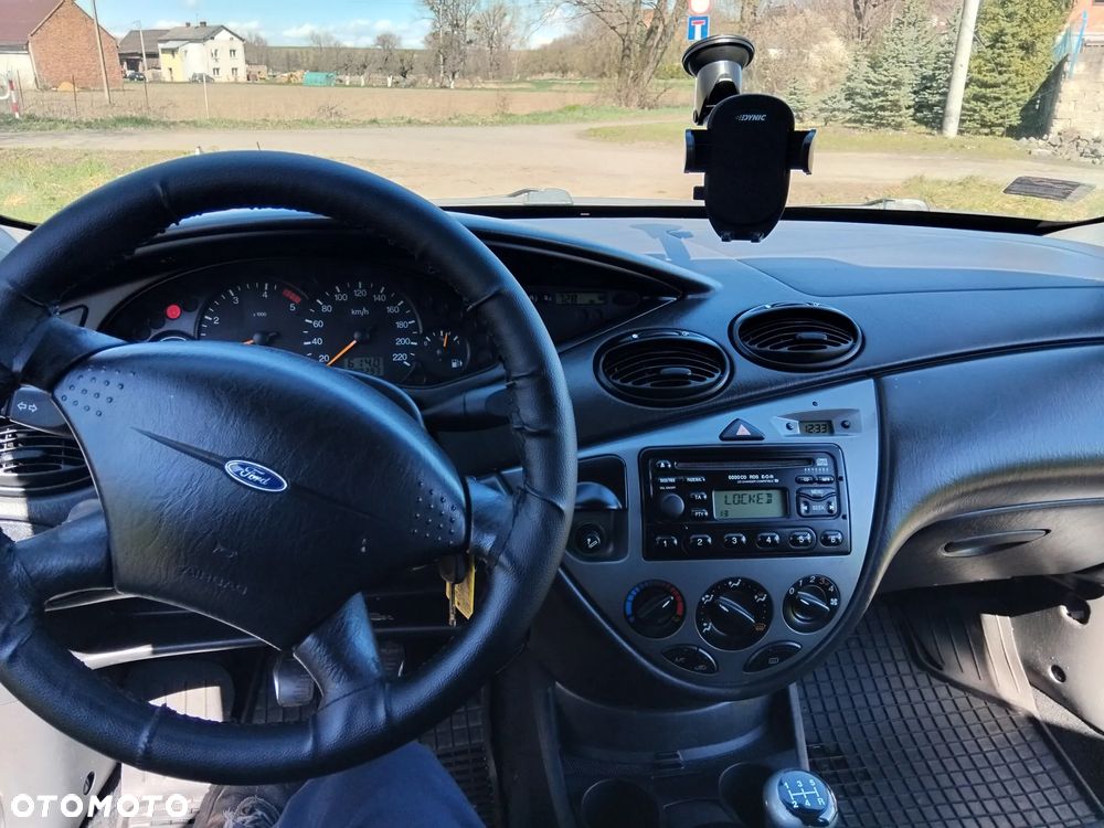 Ford Focus - 6