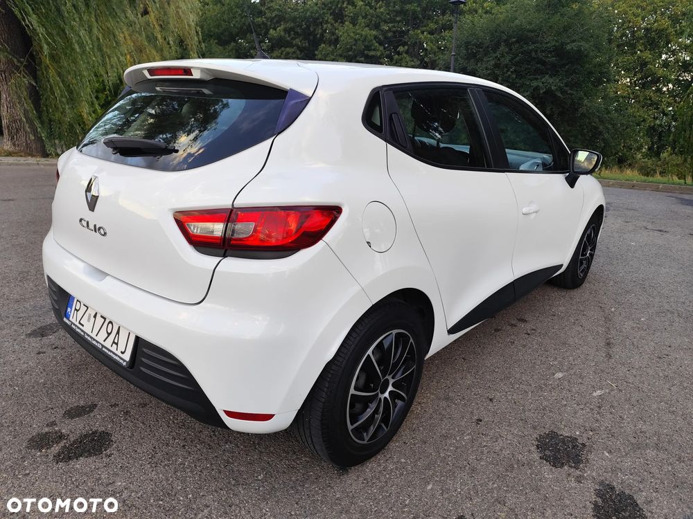 Renault Clio - 5