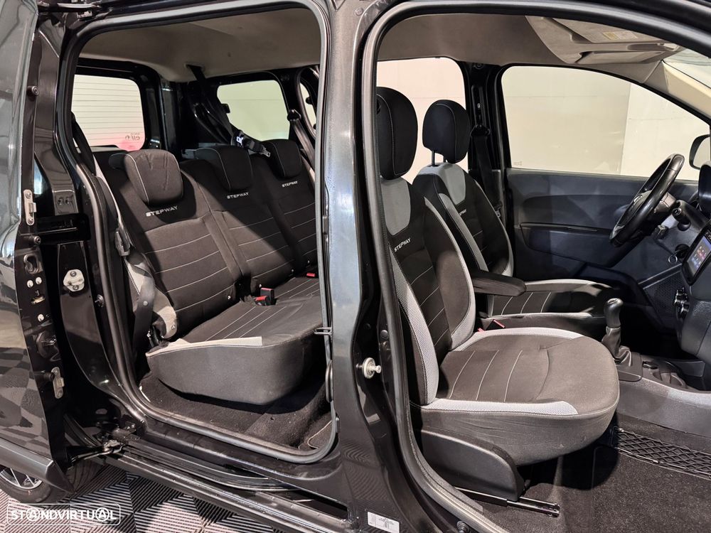 Dacia Dokker 1.5 dCi Stepway - 21