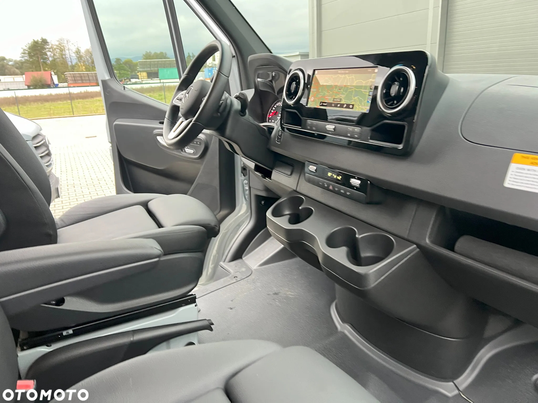Mercedes-Benz SPRINTER 4X4 AWD - 15