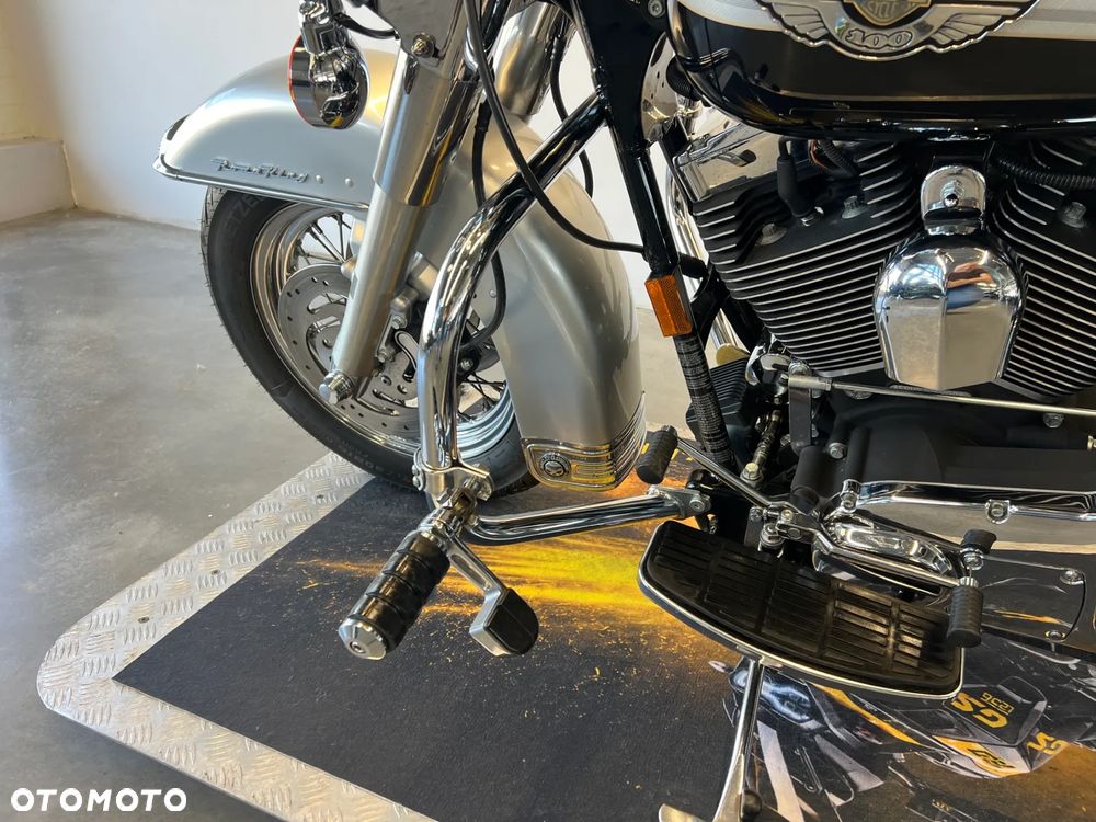 Harley-Davidson Touring Road King - 17