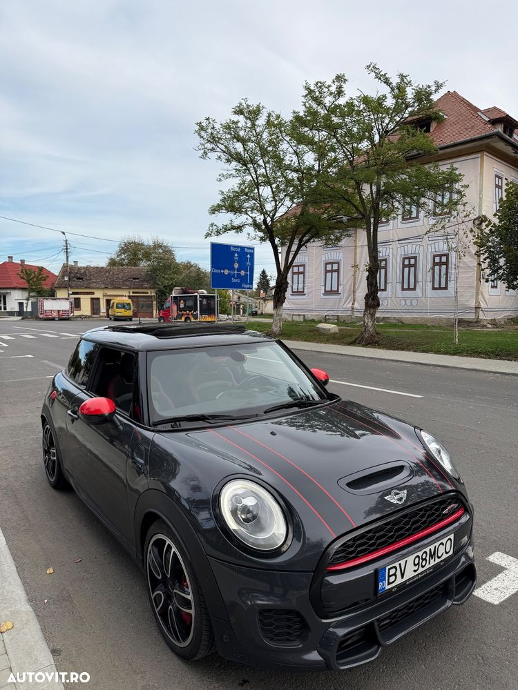 Mini John Cooper Works - 2