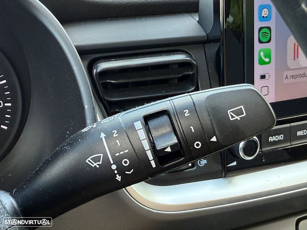 Kia Stonic 1.2 Urban - 29