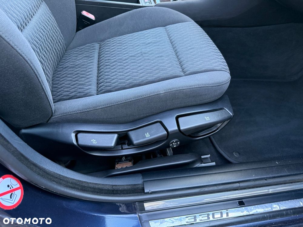 BMW Seria 3 - 23