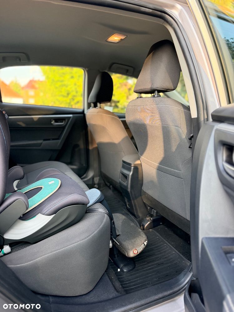 Toyota Corolla 1.6 Comfort - 18