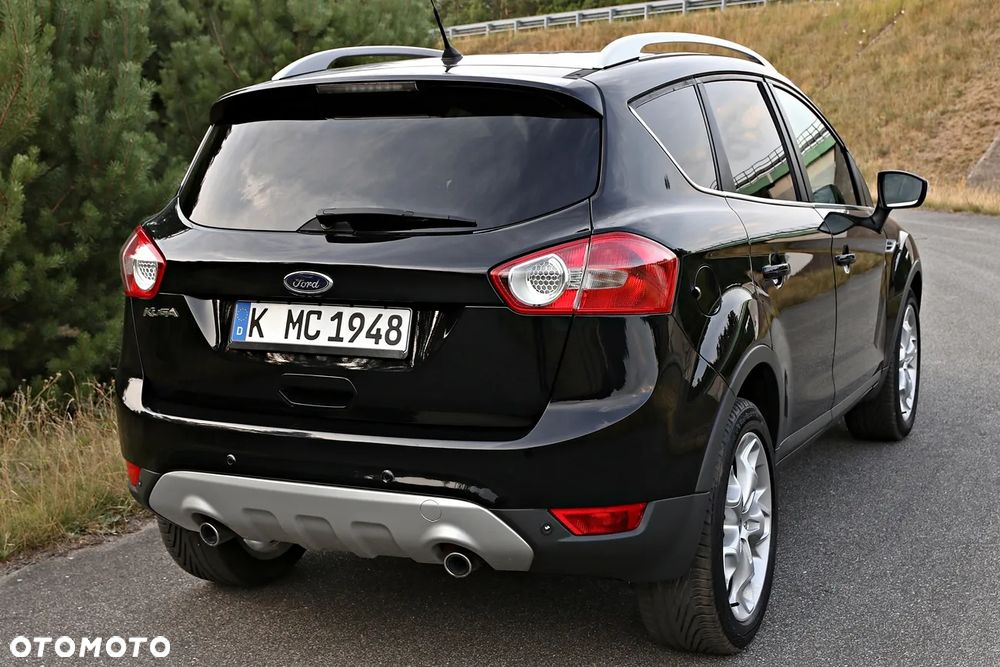 Ford Kuga 2.0 TDCi 2x4 Titanium - 23