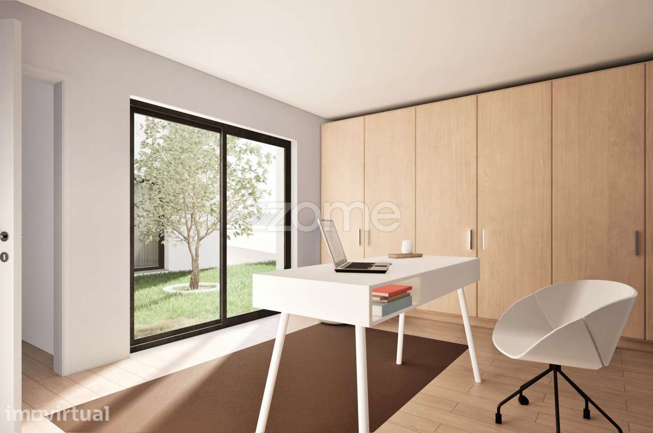 Moradia T4 de Arquitetura Contemporânea | Marco dos Pereiros, Coimb...