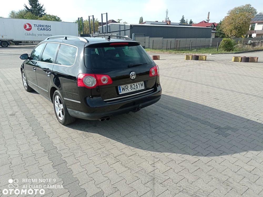 Volkswagen Passat 2.0 TDI Comfortline - 4