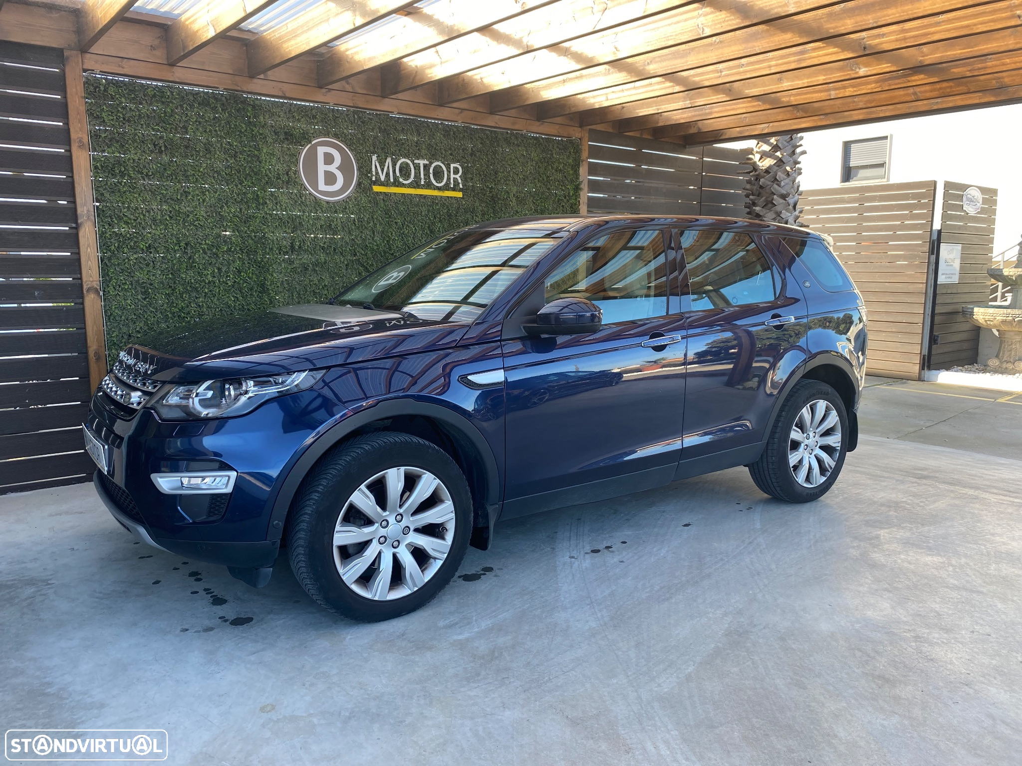 Land Rover Discovery Sport 2.0 TD4 HSE Luxury Auto - 6