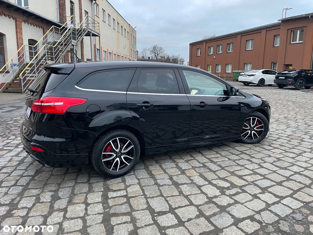 Ford Focus 1.5 EcoBoost STart-Stopp-System ST-Line - 5