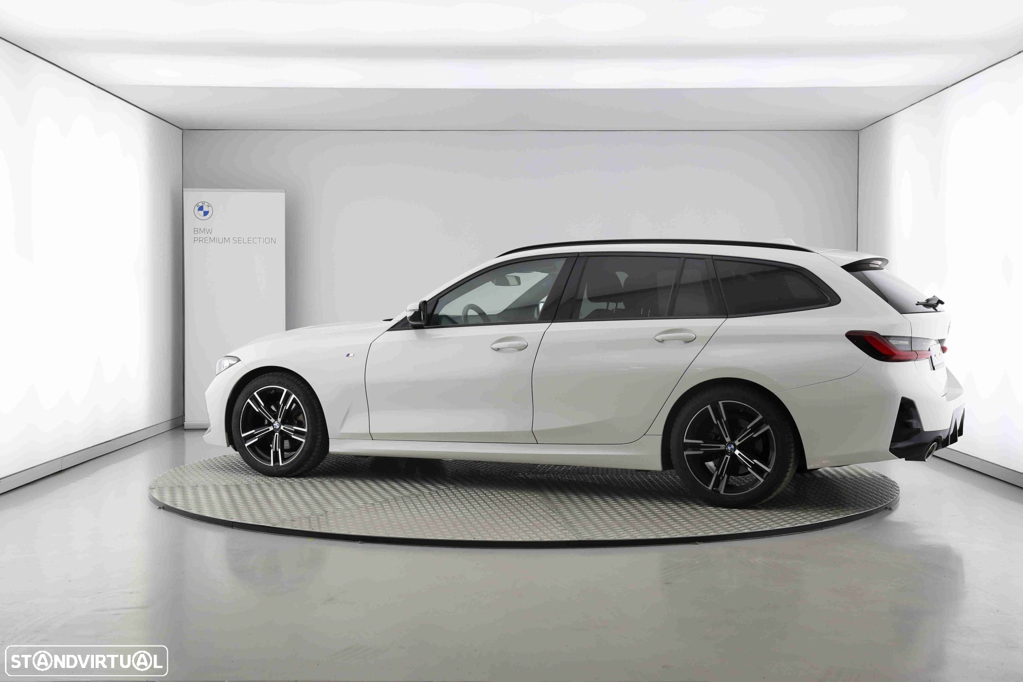 BMW 320 d Touring xDrive Pack M Auto - 4