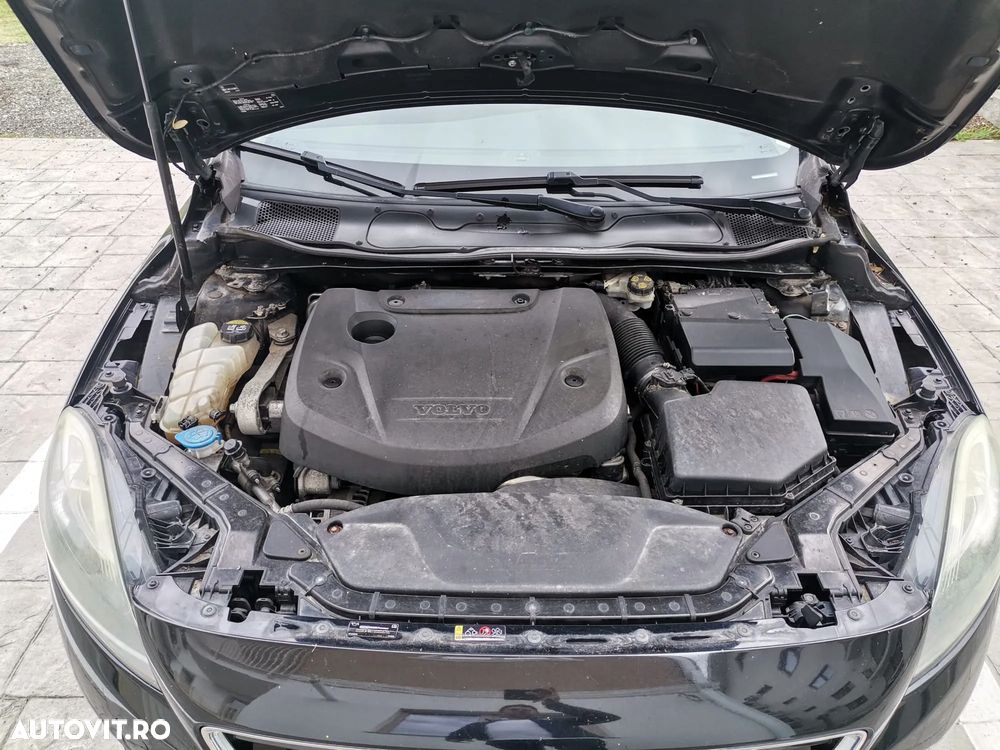 Volvo V40 D2 - 9