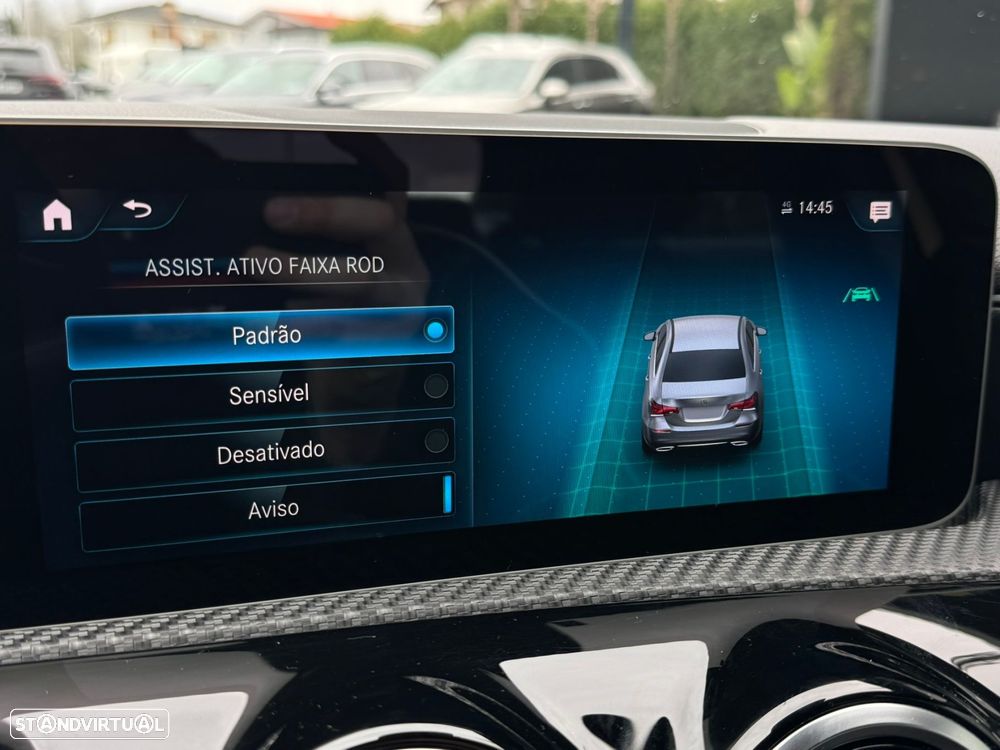 Mercedes-Benz A 200 Limousine d Style Plus Aut. - 41