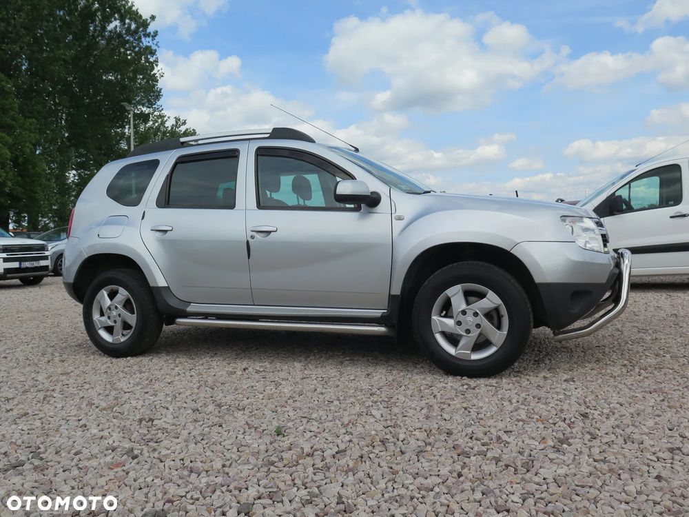 Dacia Duster dCi 90 FAP 4x2 Ambiance - 11