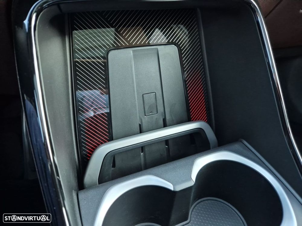 BMW iX1 eDrive20 Pack Desportivo M Pro - 27