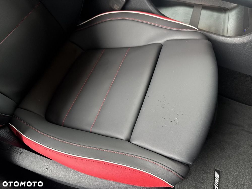 Mercedes-Benz CLA - 17