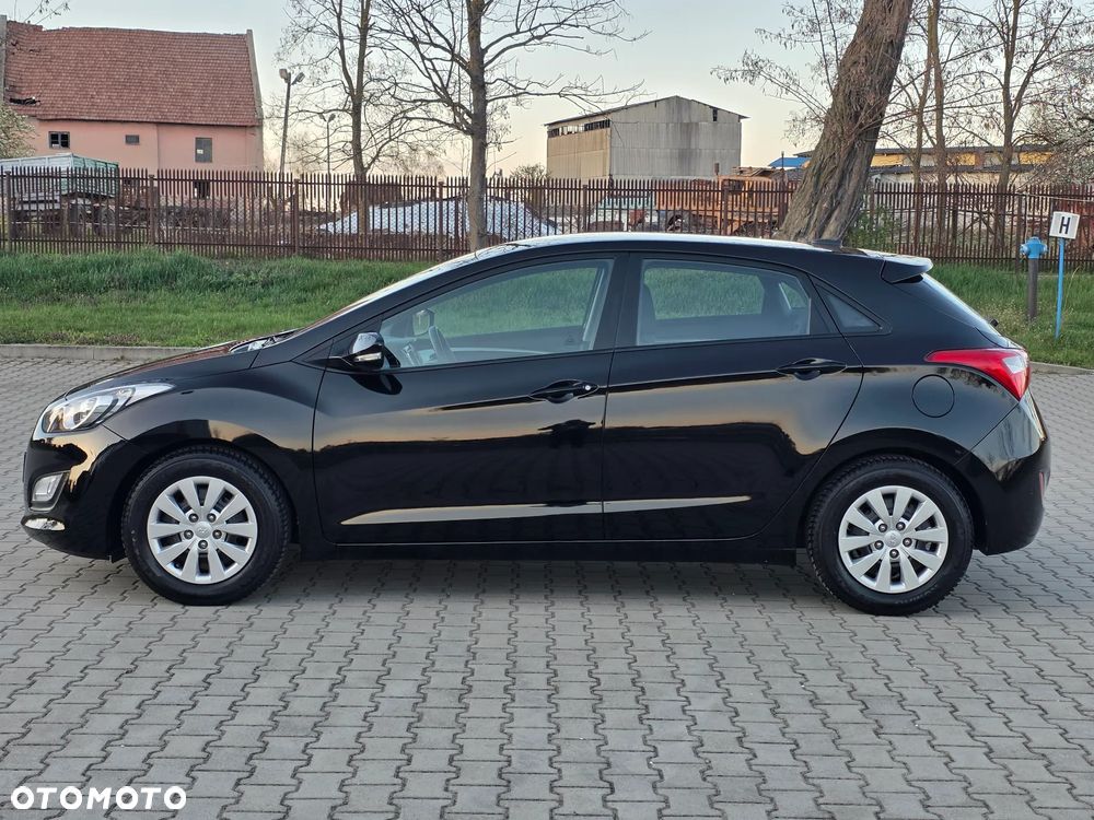 Hyundai i30 blue 1.4 Classic Navigation - 3