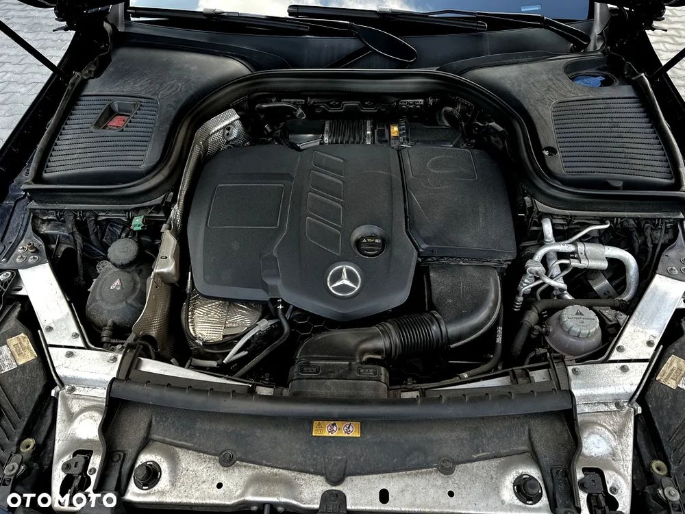 Mercedes-Benz GLC 300 de 4-Matic Business Edition - 38