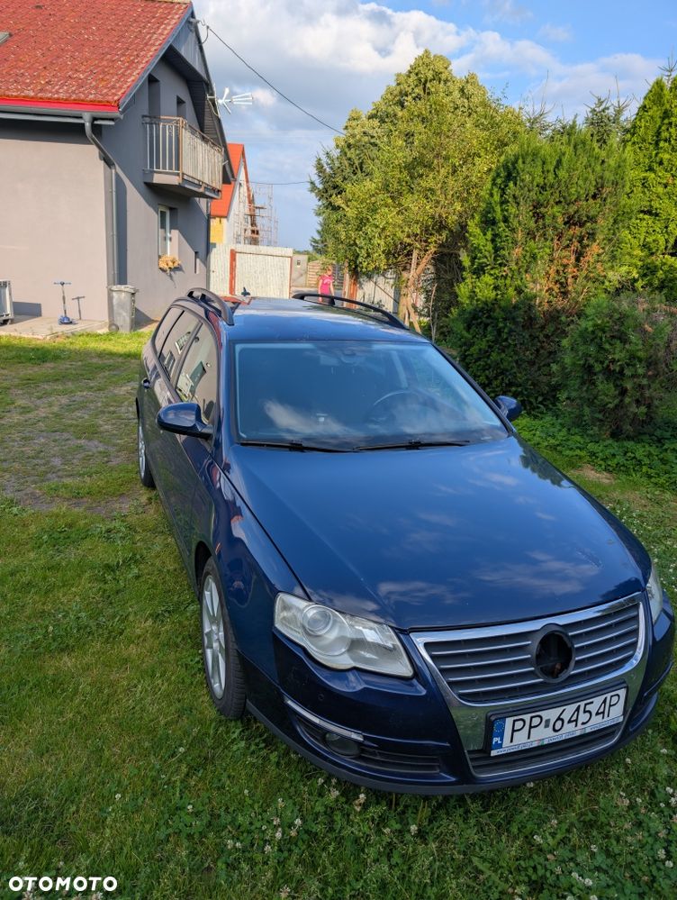 Volkswagen Passat - 3