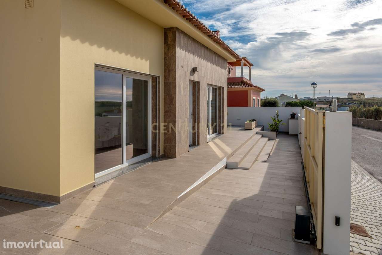 MORADIA ISOLADA TÉRREA T3 COM PISCINA AQUECIDA - ASSENTA (São Pedro d - Grande imagem: 5/49