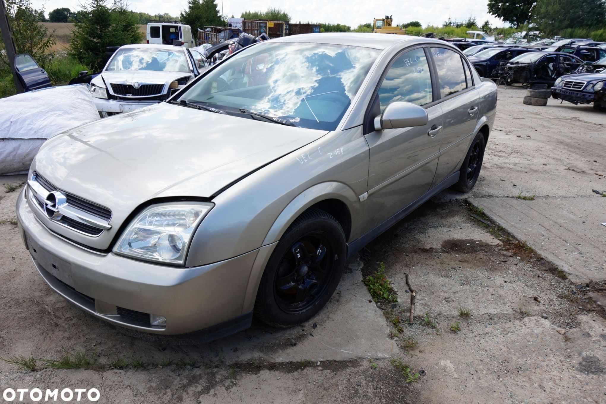 OPEL VECTRA C SEDAN 2004 Z158 1.8 16V Z18XE 122KM F17 374 BEŻOWY na części - 1