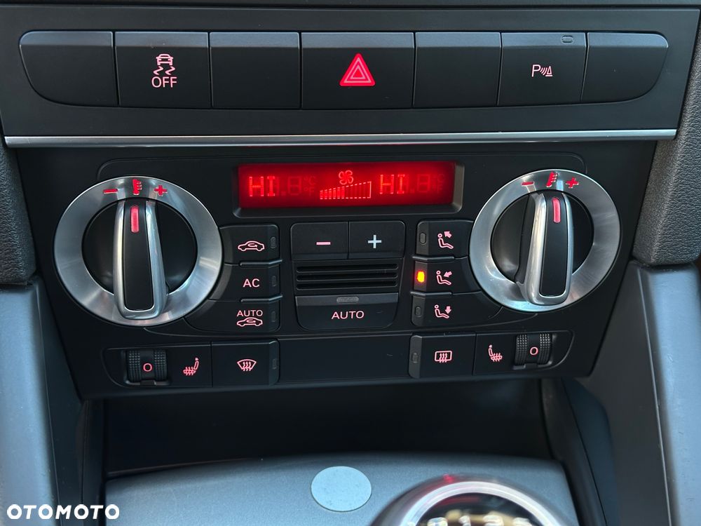 Audi A3 Sportback 1.6 S line Sportpaket plus - 35