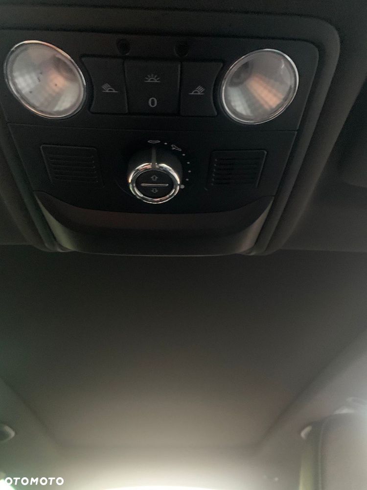 Skoda Octavia 2.0 TDI (Green tec) DSG RS - 11