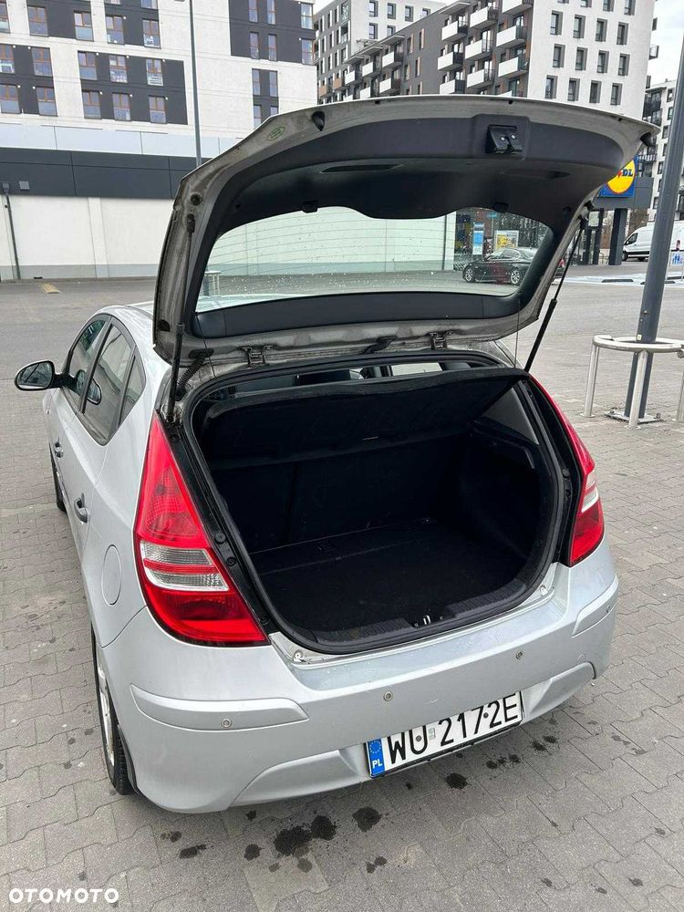 Hyundai I30 2011 photo 4