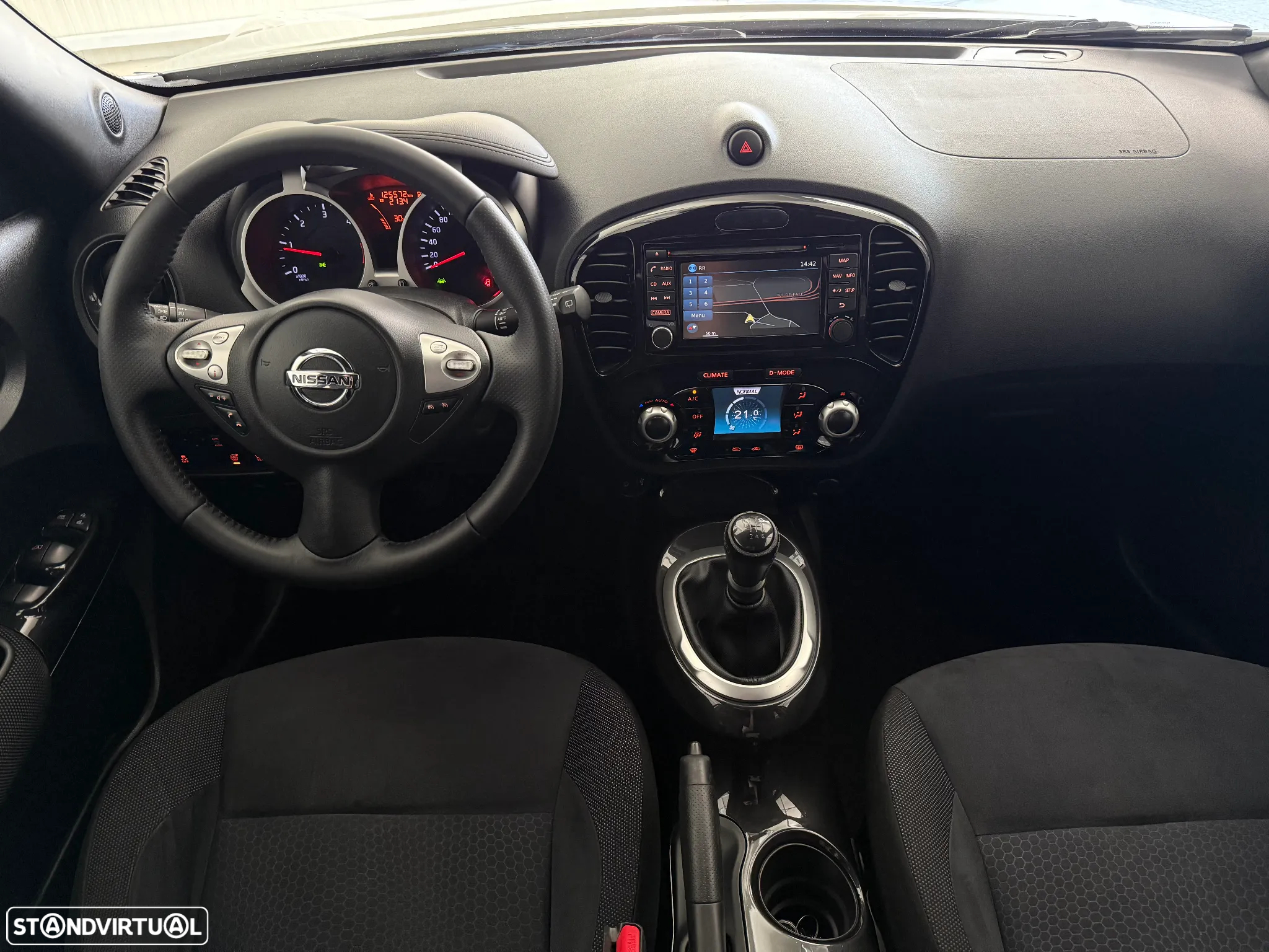 Nissan Juke 1.5 dCi N-Connecta Tecto Panoramico - 4
