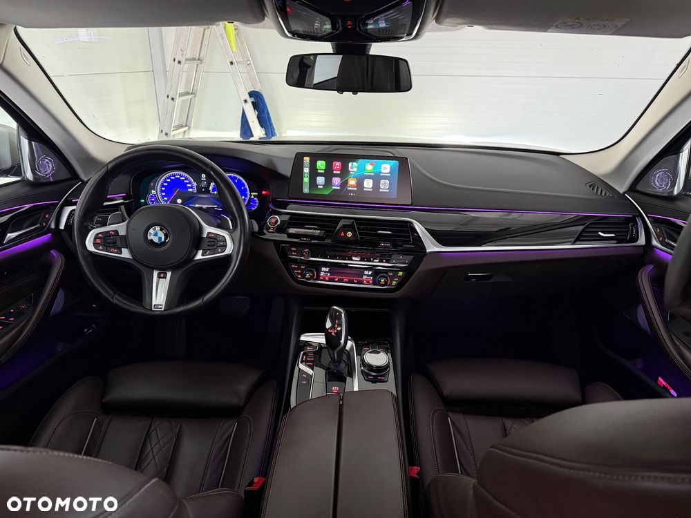 BMW Seria 5 540d xDrive - 12