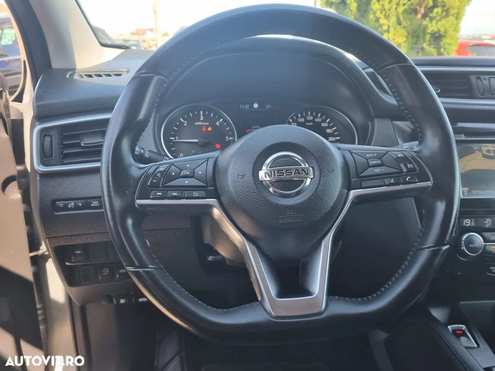 Nissan Qashqai 1.5 DCI DCT N-CONNECTA - 13