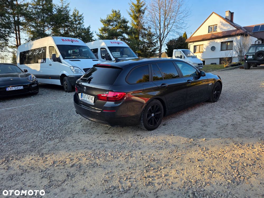 BMW Seria 5 520d Sport-Aut - 7