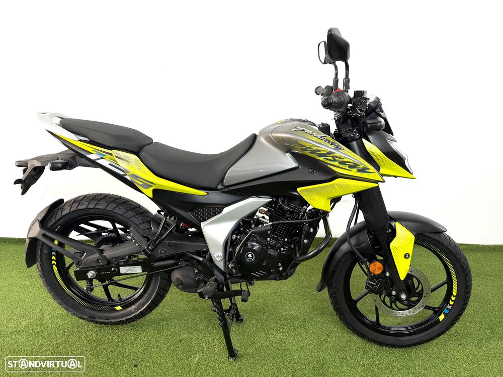 Bajaj Pulsar N 125 - 12