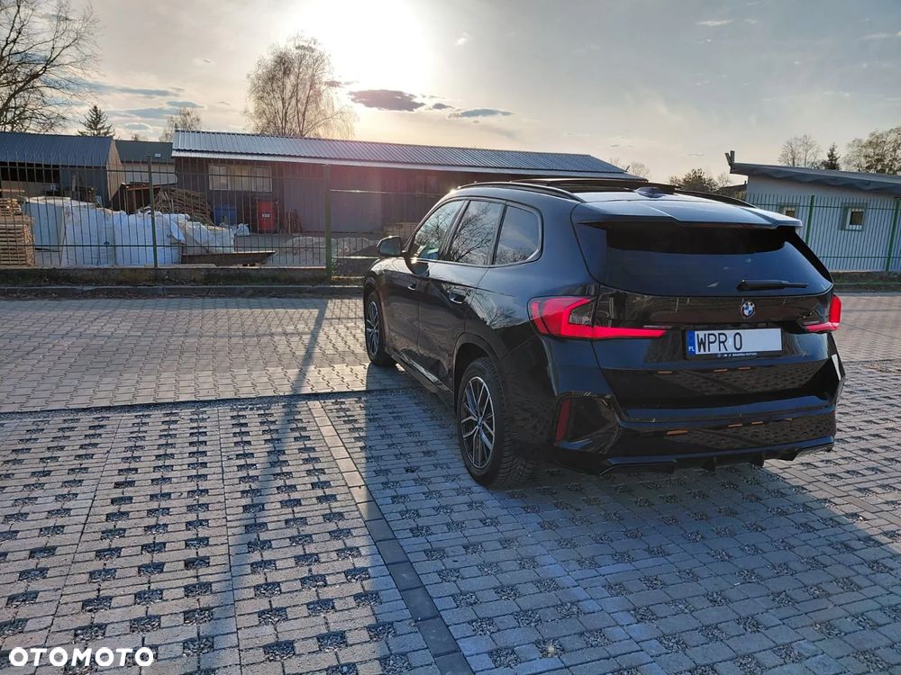 BMW X1 sDrive20d M Sportpaket - 4