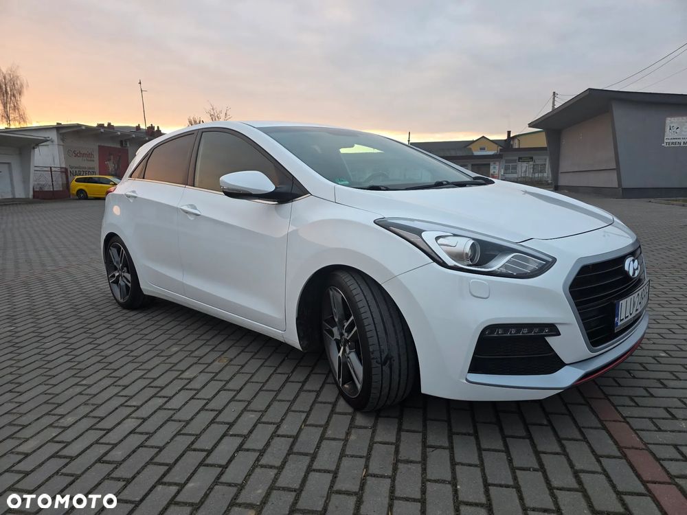 Hyundai i30 1.6 T GDI Turbo - 23