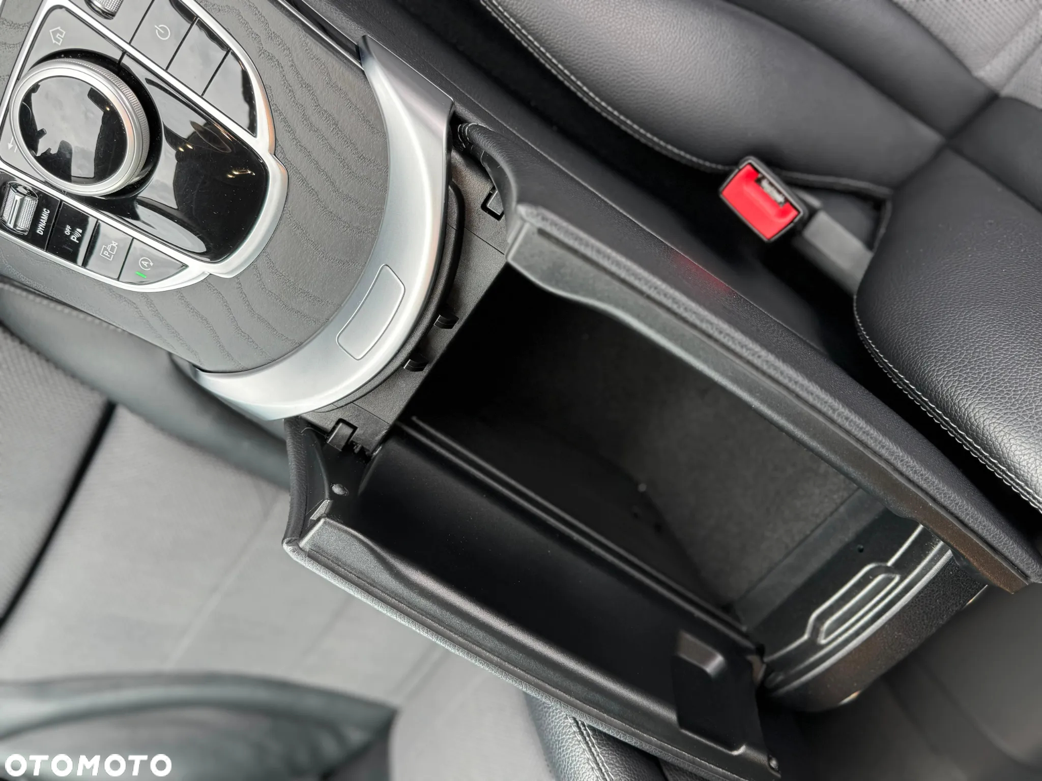 Mercedes-Benz Klasa C 220 d T 9G-TRONIC Avantgarde - 22
