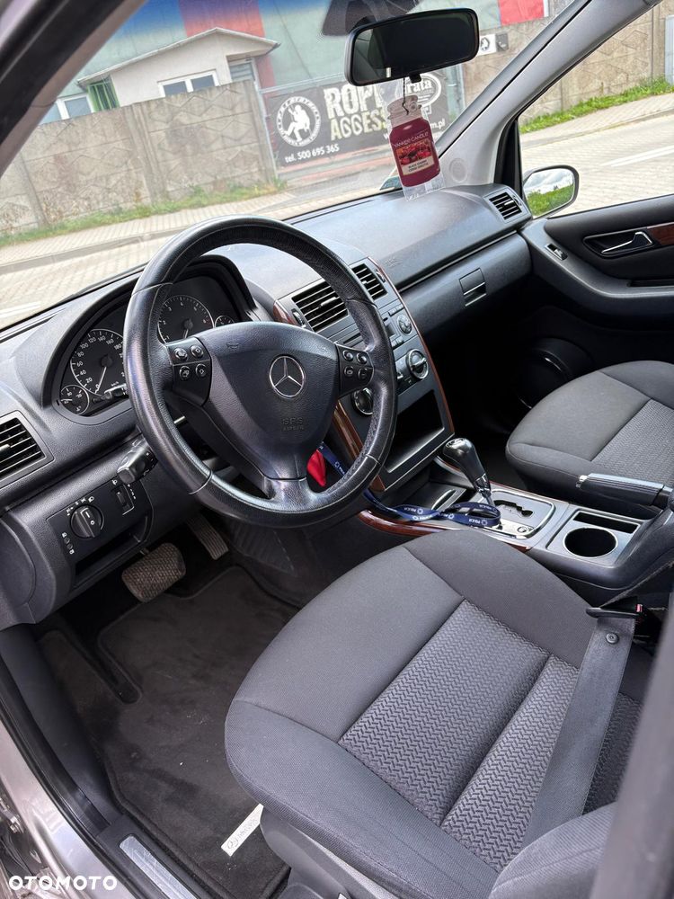 Mercedes-Benz Klasa A 170 Autotronic Elegance - 26