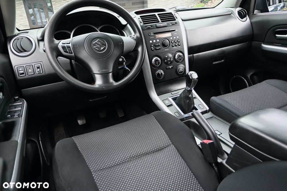 Suzuki Grand Vitara 1.9 DDiS - 16