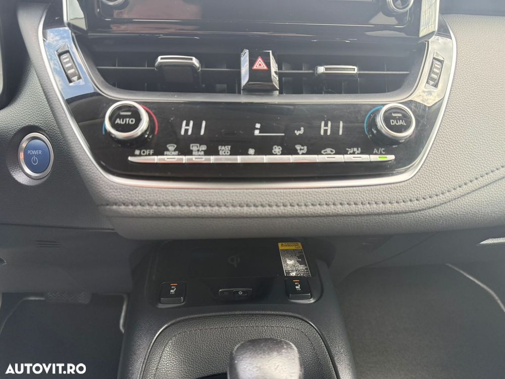 Toyota Corolla Sedan 1.8 HSD Exclusive - 21