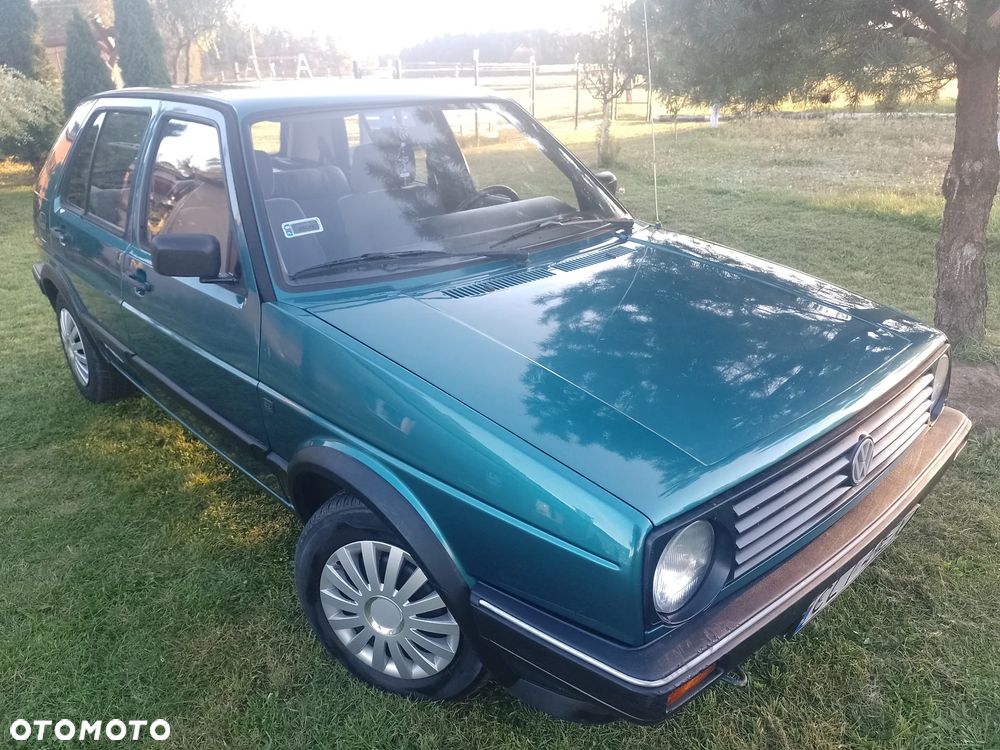 Volkswagen Golf 1.3 - 2