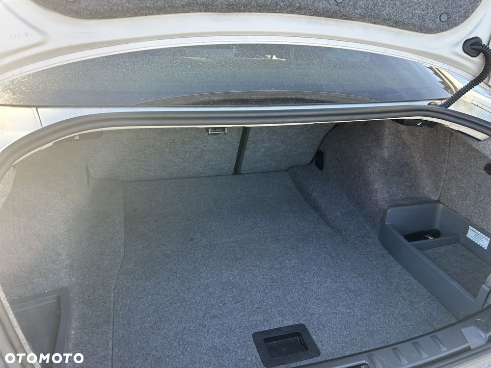 BMW Seria 3 320d - 15