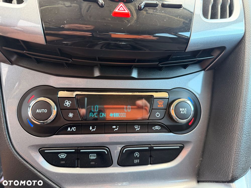 Ford Focus 1.0 EcoBoost Titanium - 15