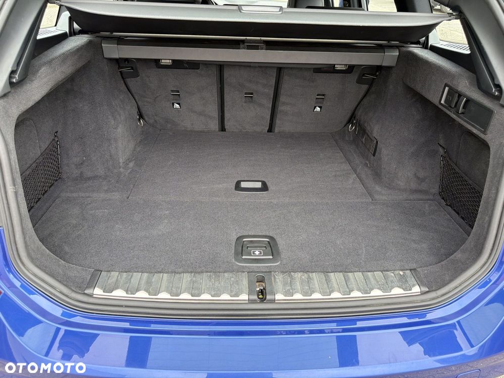 BMW Seria 3 318i - 18