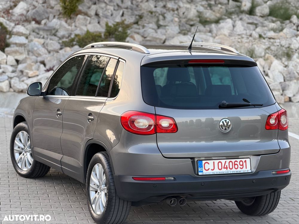 Volkswagen Tiguan - 5