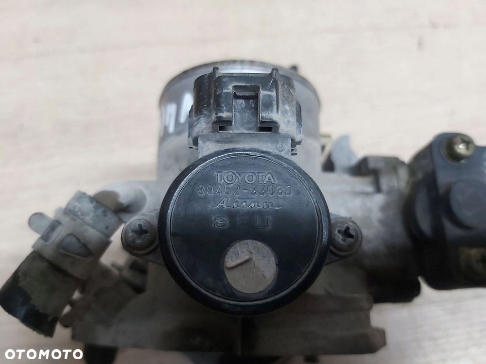 Toyota Rav4 II XA20 Przepustnica 2,0 vvti 89452-33030 krokowy 22270-28010 - 2