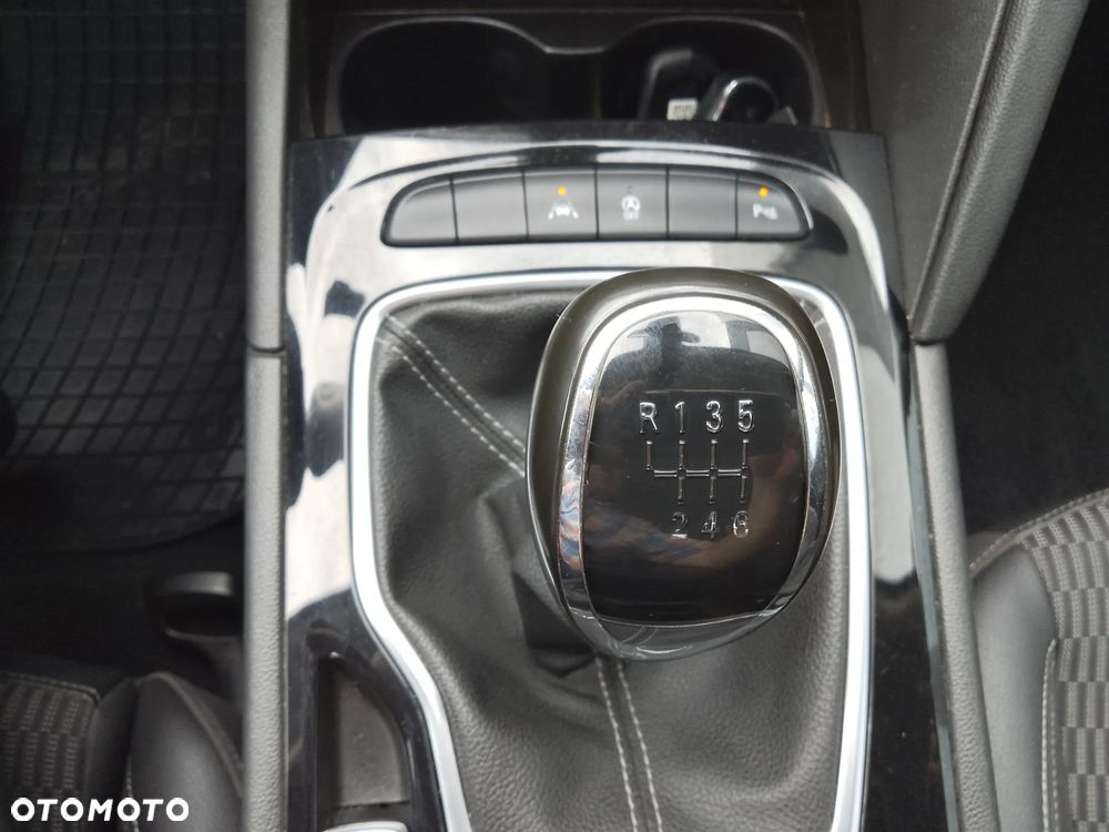 Opel Insignia 1.5 T Elite S&S - 18