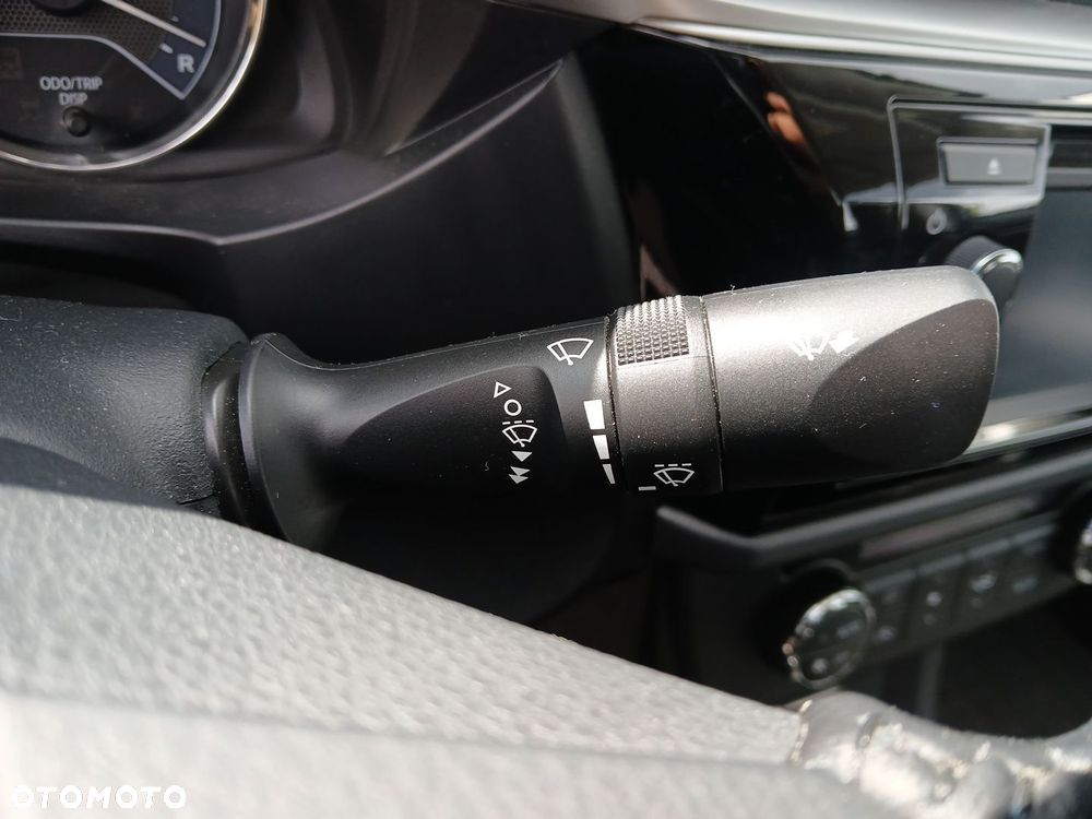 Toyota Corolla 1.6 Premium EU6 - 31