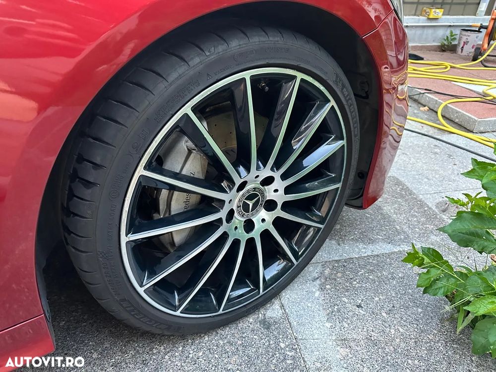 Mercedes-Benz E 220 d Coupe 9G-TRONIC AMG Line - 27