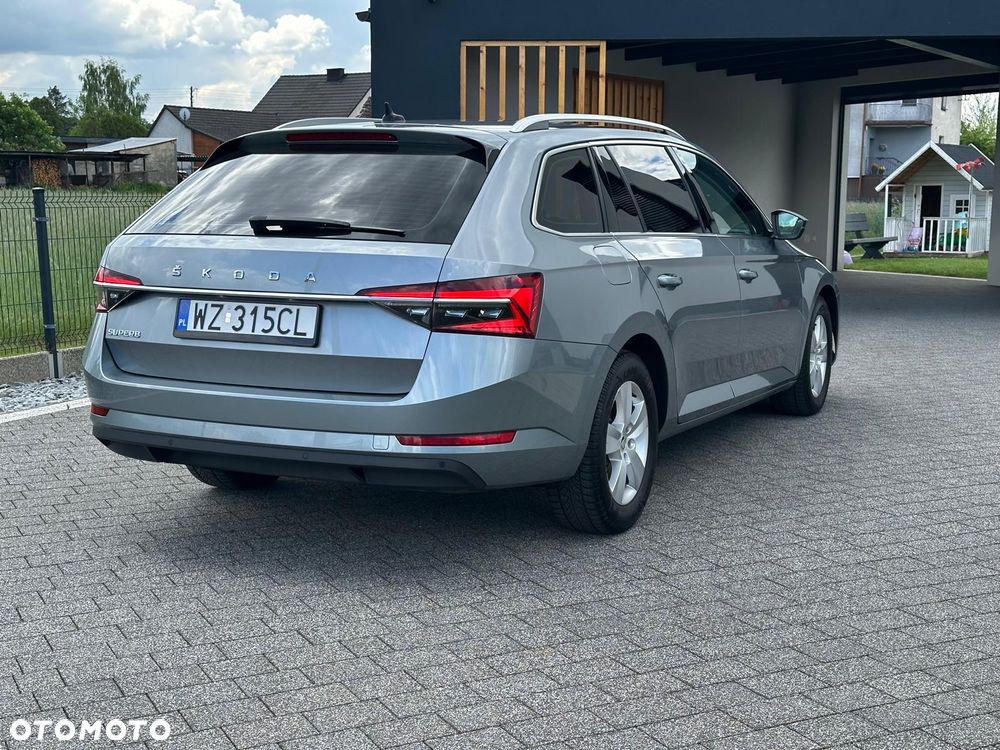 Skoda Superb 2.0 TDI Ambition - 10